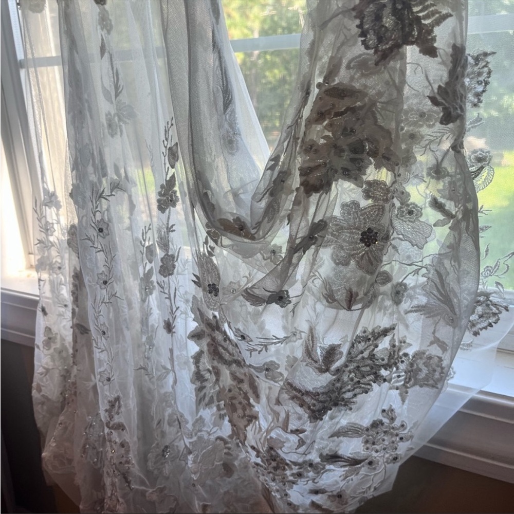 beaded, sheer, low back, wedding or formal gown - Picture 5 of 7